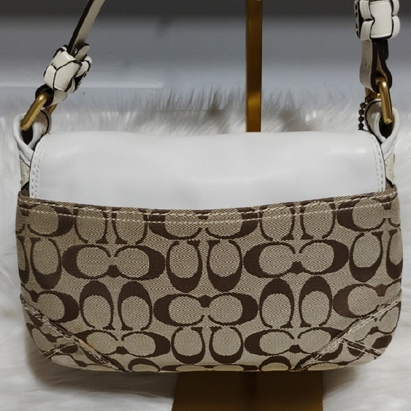 SALE! Coach Bleeker Signature Canvas/Leather Flap Shoulder Bag 2000's - Picture 3 of 14